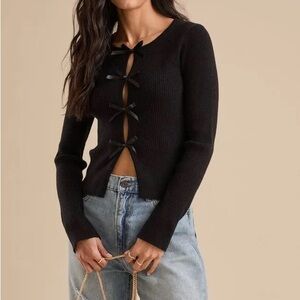 NWT Altar'd State Angela Bow Long Sleeve